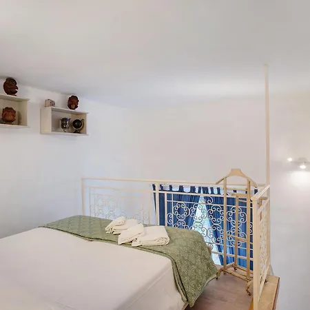 Evelina Apartment